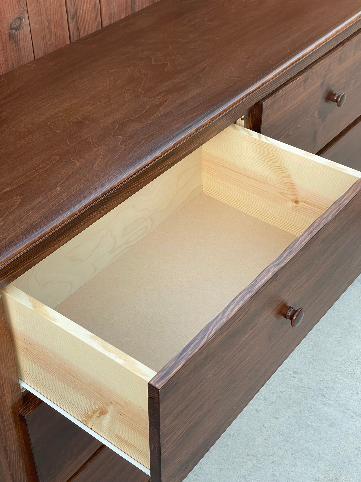 California Dresser