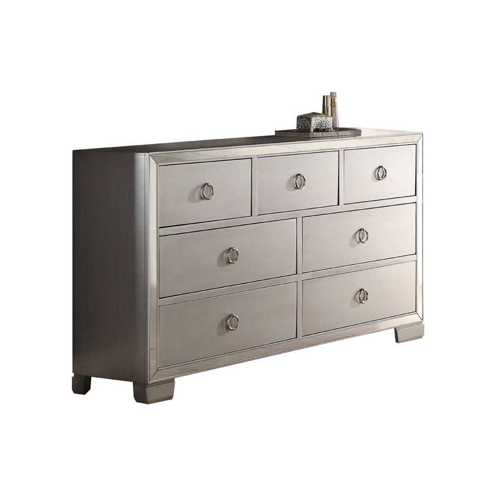 Voeville II Dresser