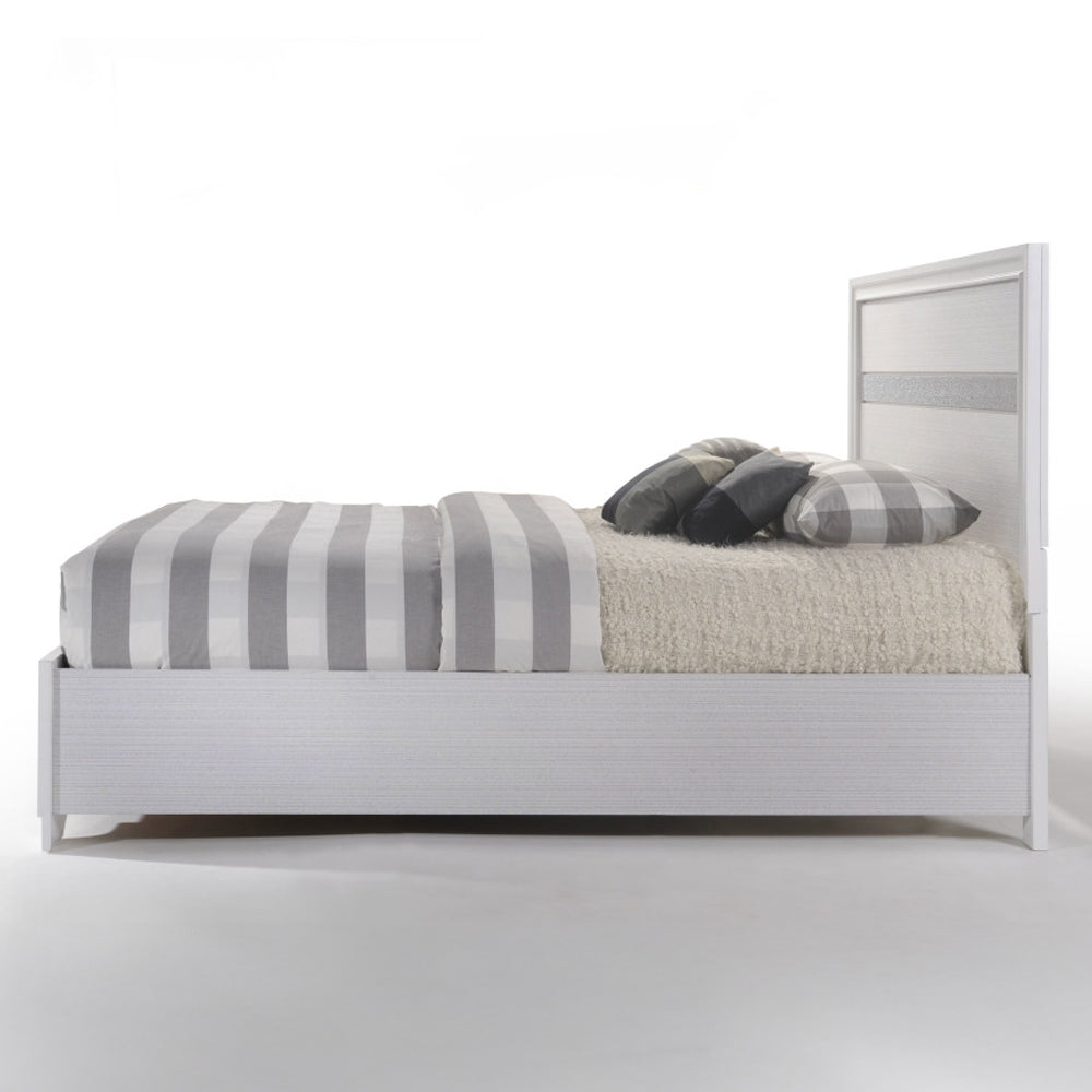 Naima EK Bed W/Storage