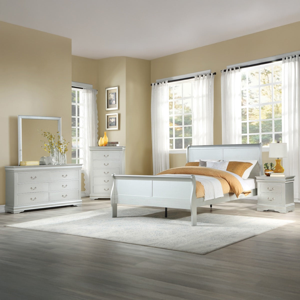 Louis Philippe EK Bed