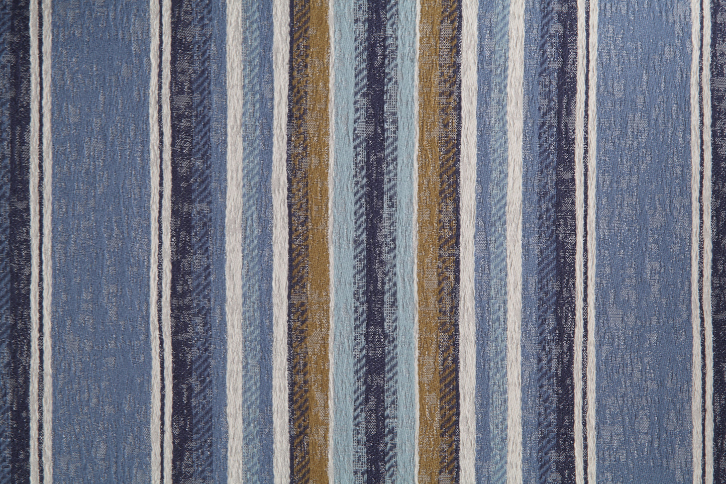 Ciddrenar Chair W/Pillow