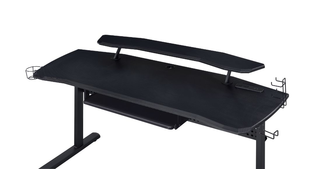 Vildre Gaming Desk W/USB