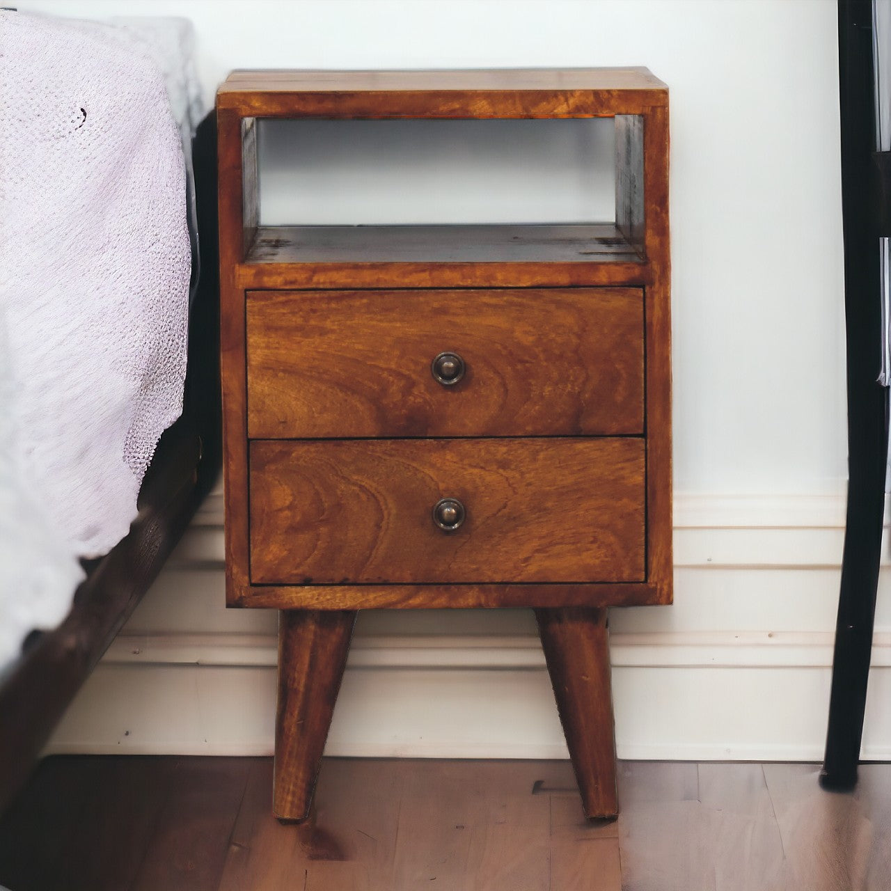 Mini Classic Chestnut nightstand