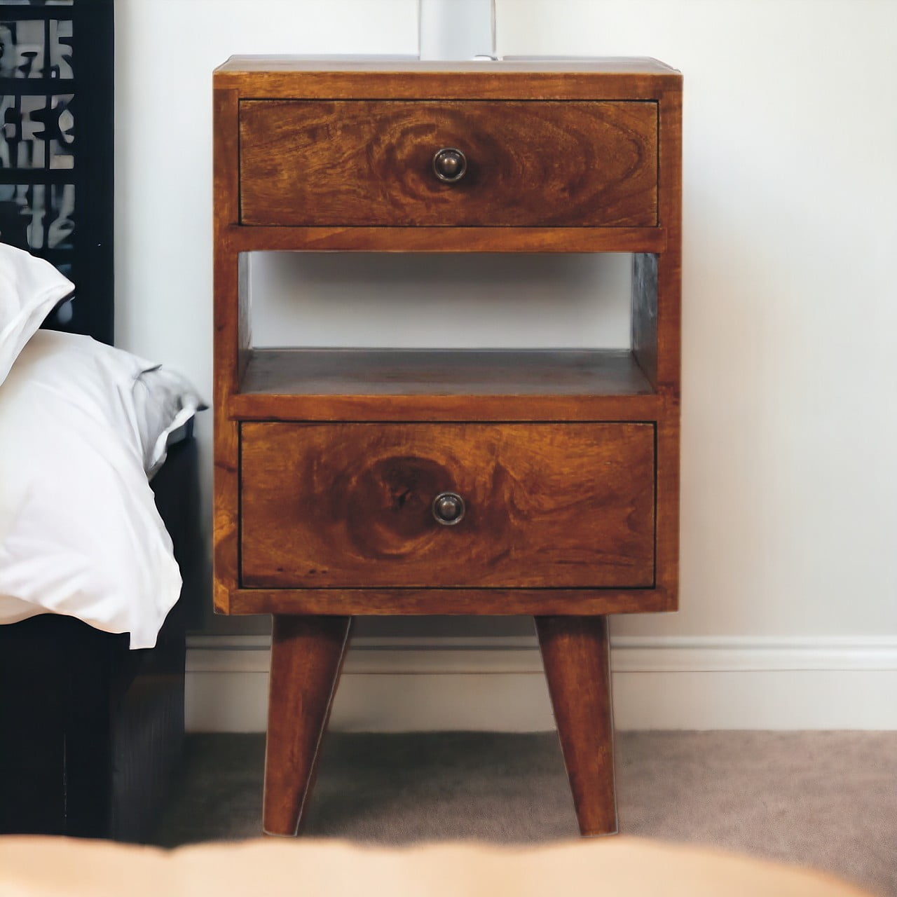 Mini Classic Multi Chestnut nightstand