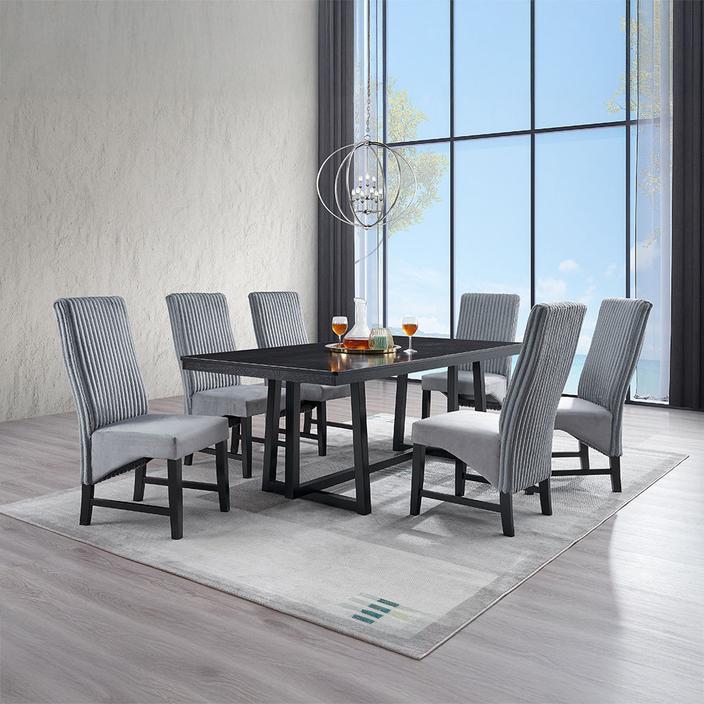 Kini Dining Table