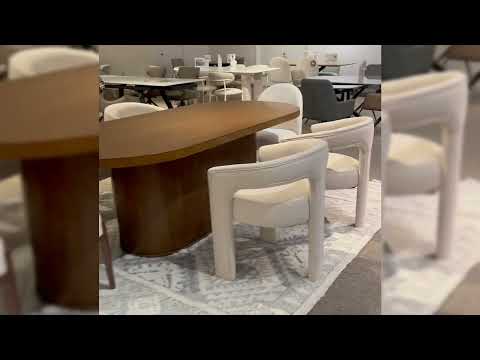 Gamarya Dining Table 