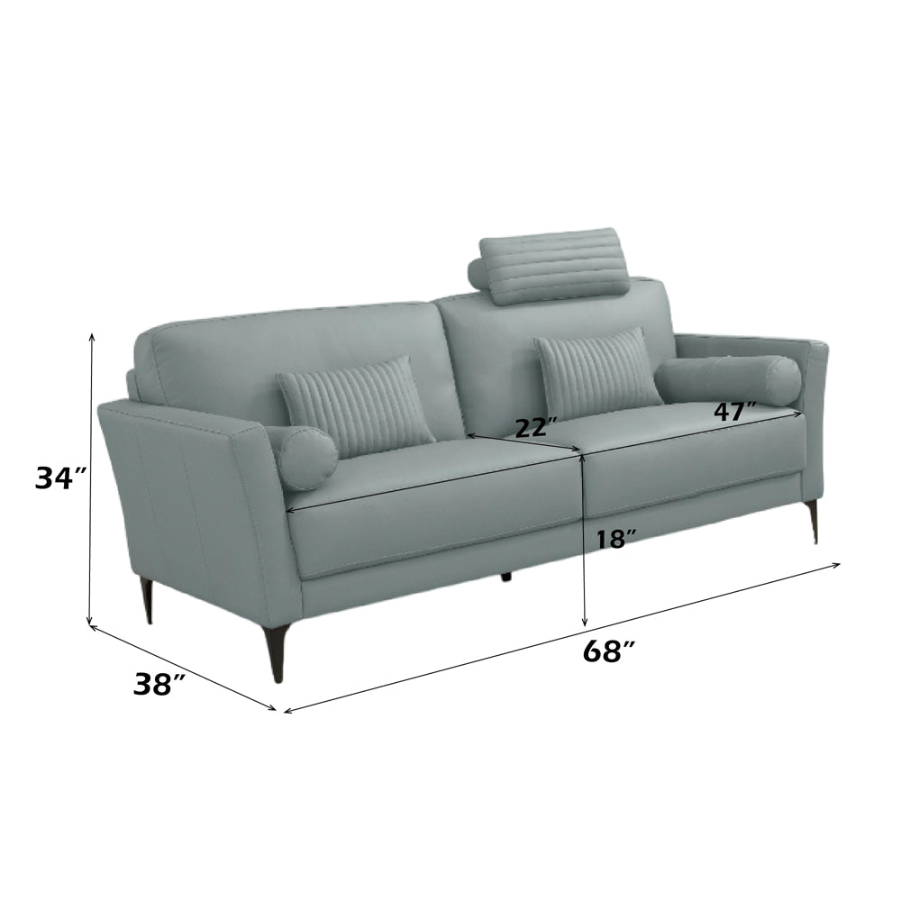 Tussio Loveseat W/5 Pillows