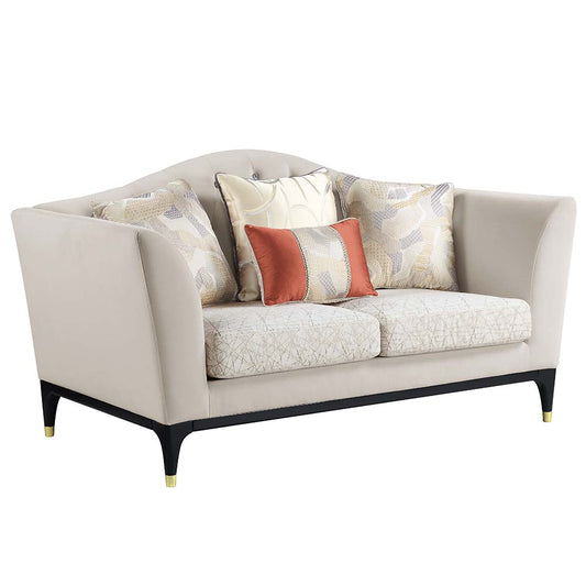Tayden Loveseat W/4 Pillows