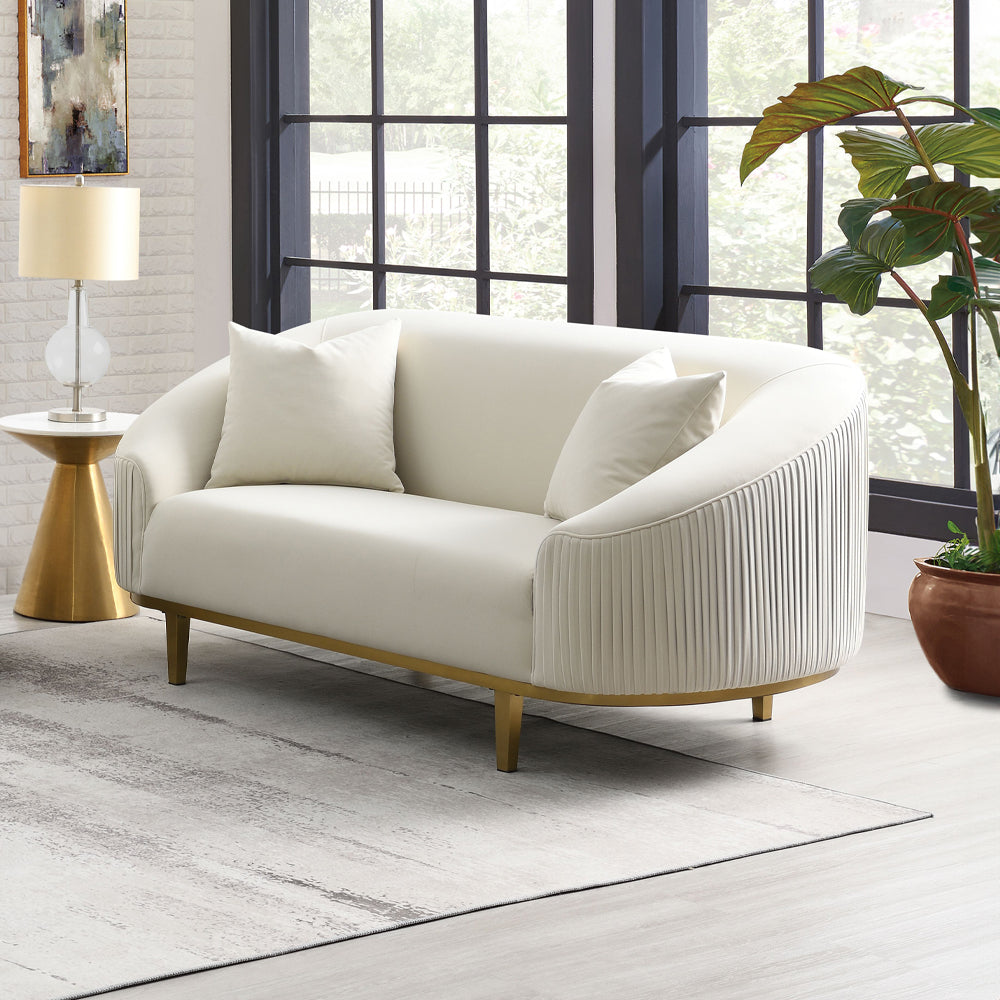 Martina Loveseat w/2 Pillows