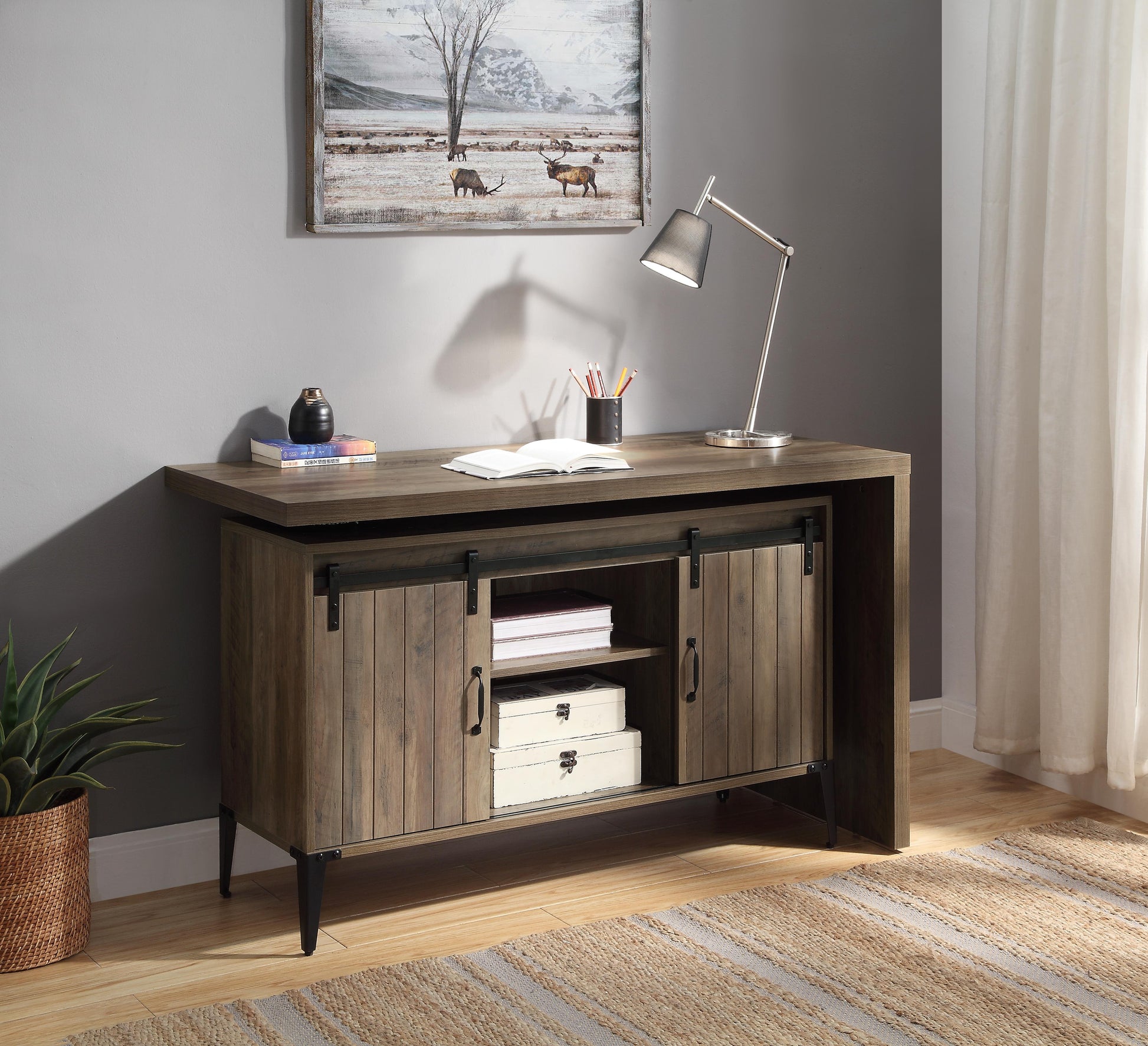 Zakwani Writing Desk