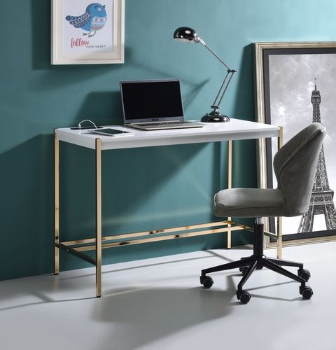 Midriaks Writing Desk W/USB
